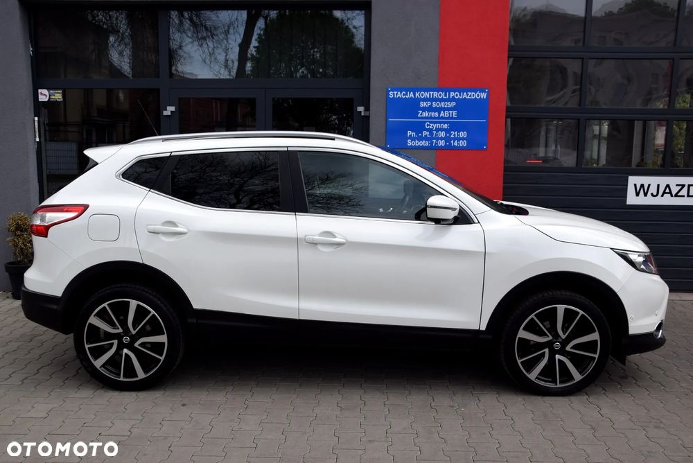 Nissan Qashqai 1.6 DIG-T Tekna - 4