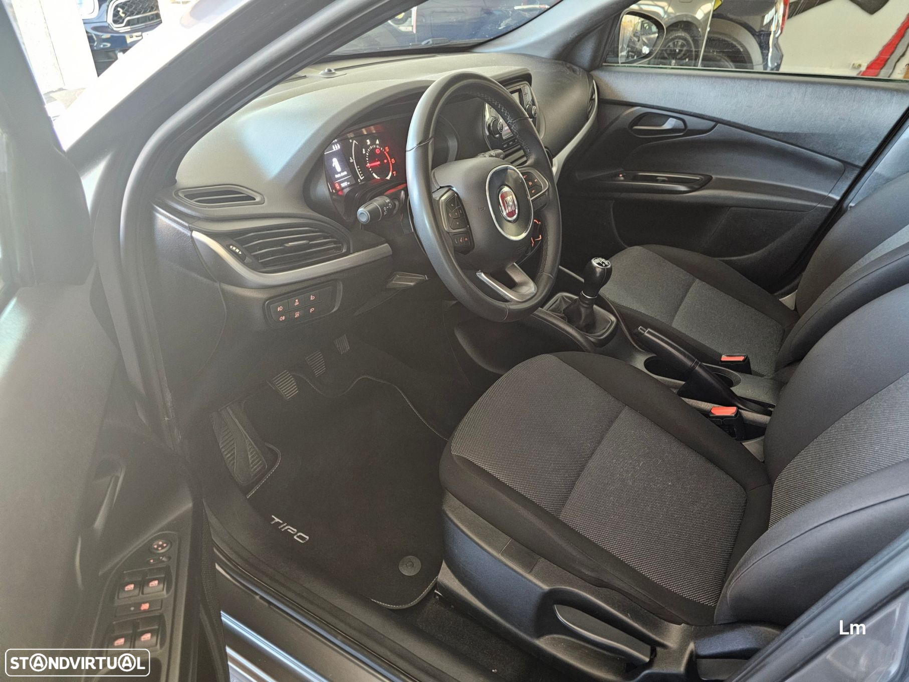 Fiat Tipo Station Wagon 1.3 M-Jet Street - 15