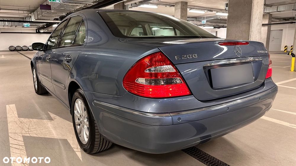 Mercedes-Benz Klasa E 200 Kompressor Automatik Elegance - 32
