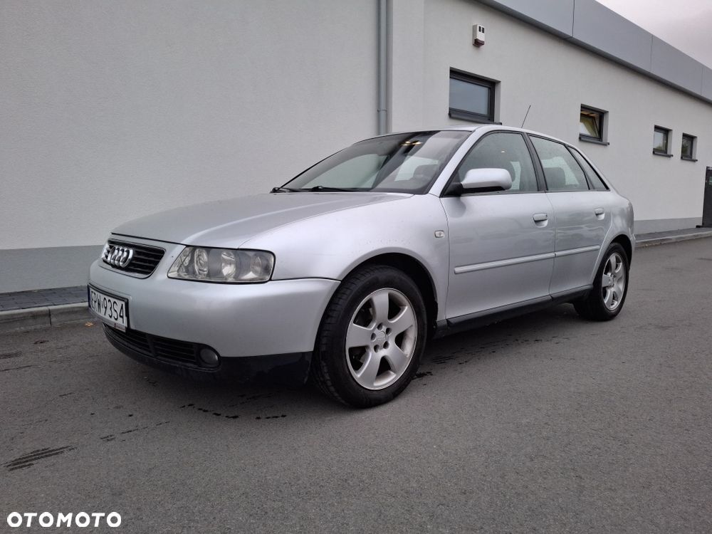 Audi A3 Sportback - 3