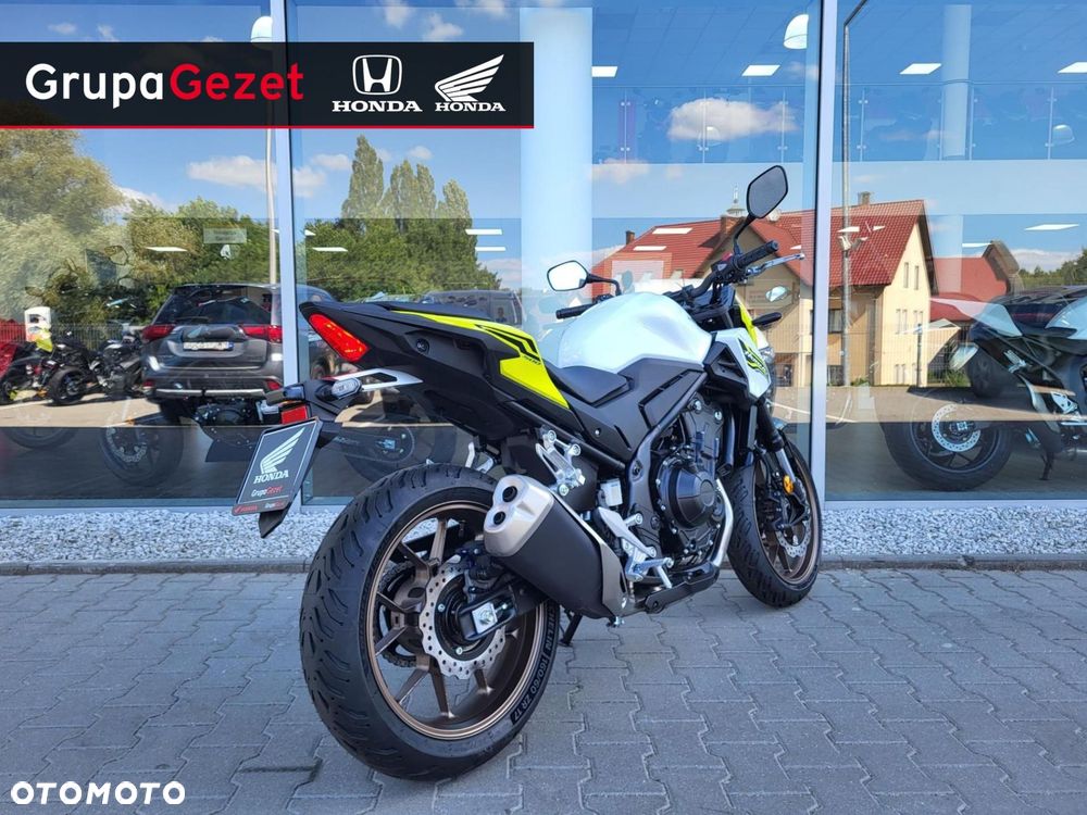 Honda CB - 12