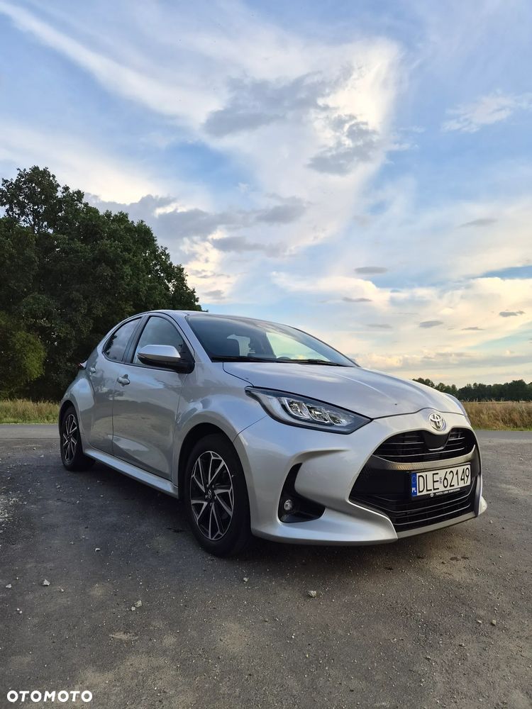 Toyota Yaris 1.5 Comfort - 1