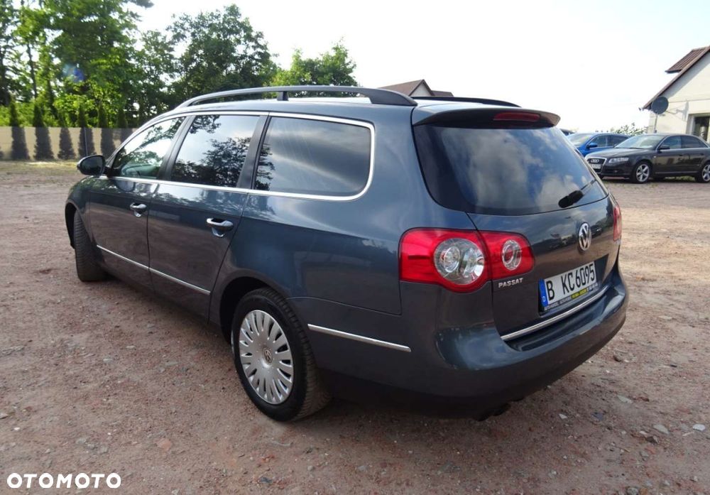 Volkswagen Passat - 7