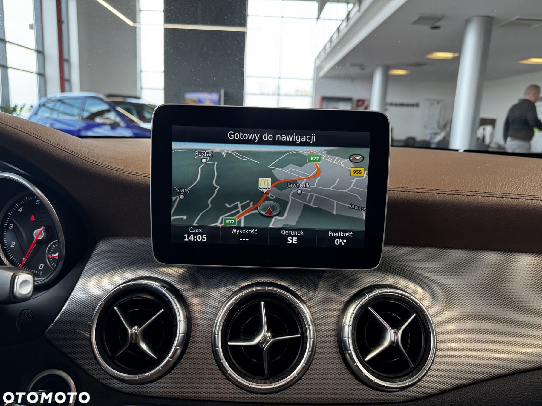 Mercedes-Benz CLA - 27