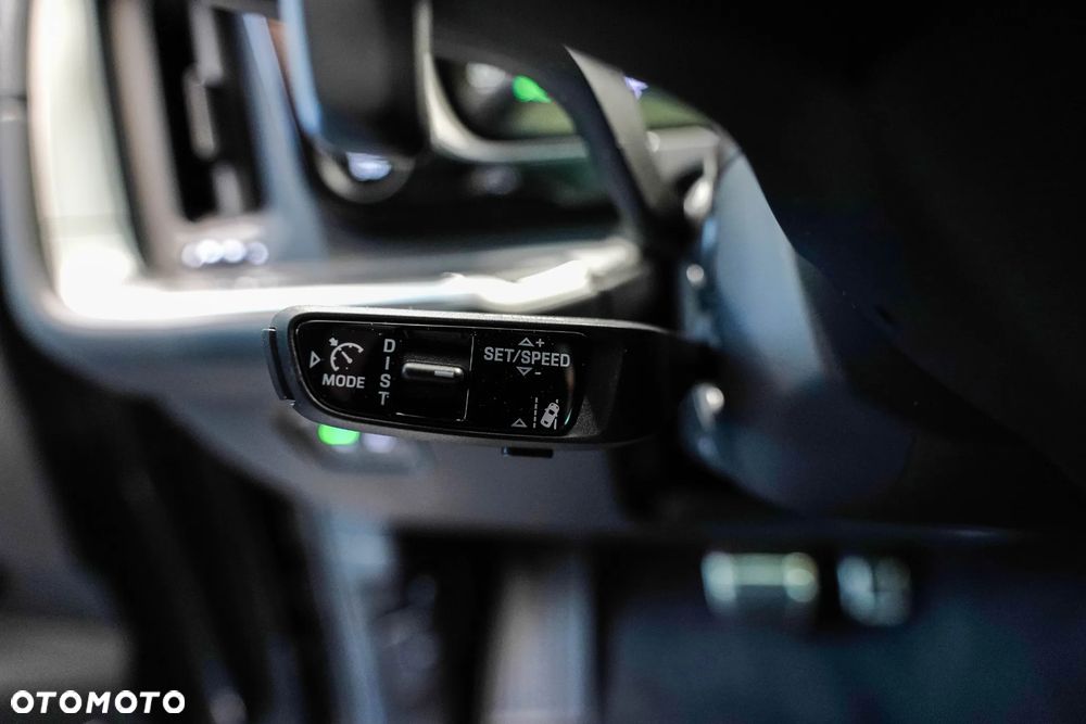 Porsche Cayenne Turbo E-Hybrid PHEV - 19