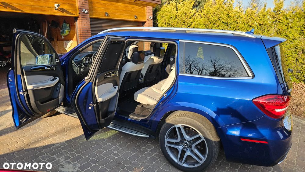 Mercedes-Benz GLS - 15