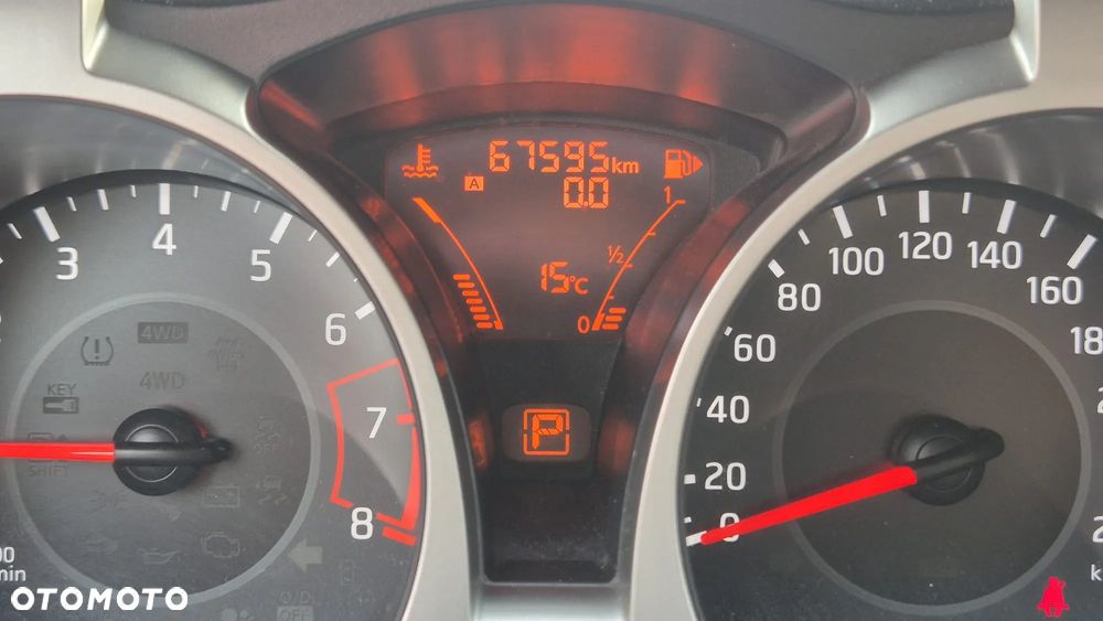 Nissan Juke 1.6 N-Connecta Xtronic EU6 - 16