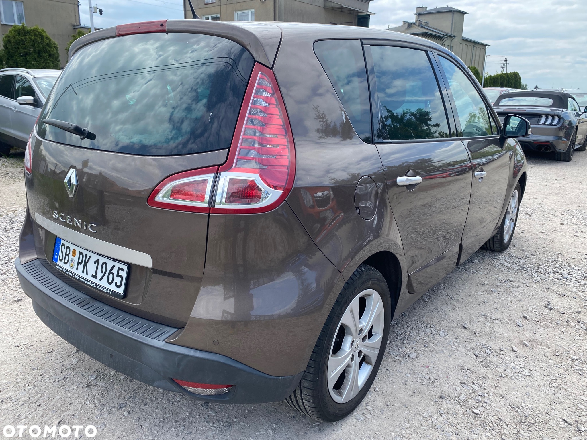 Renault Scenic 1.6 16V 110 TomTom Edition - 13