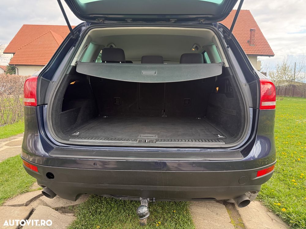 Volkswagen Touareg 3.0 V6 TDI BMT - 16