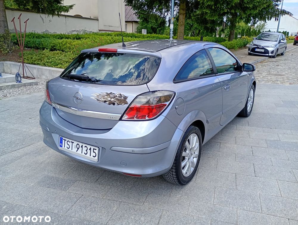 Opel Astra 1.6 Enjoy - 11