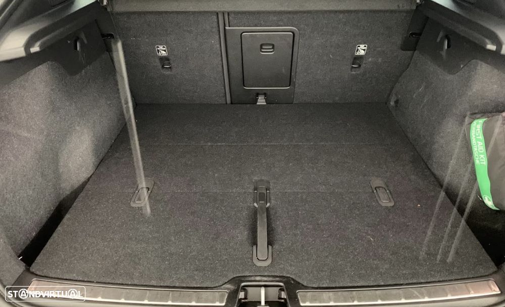 Volvo C40 Recharge Twin Plus - 5