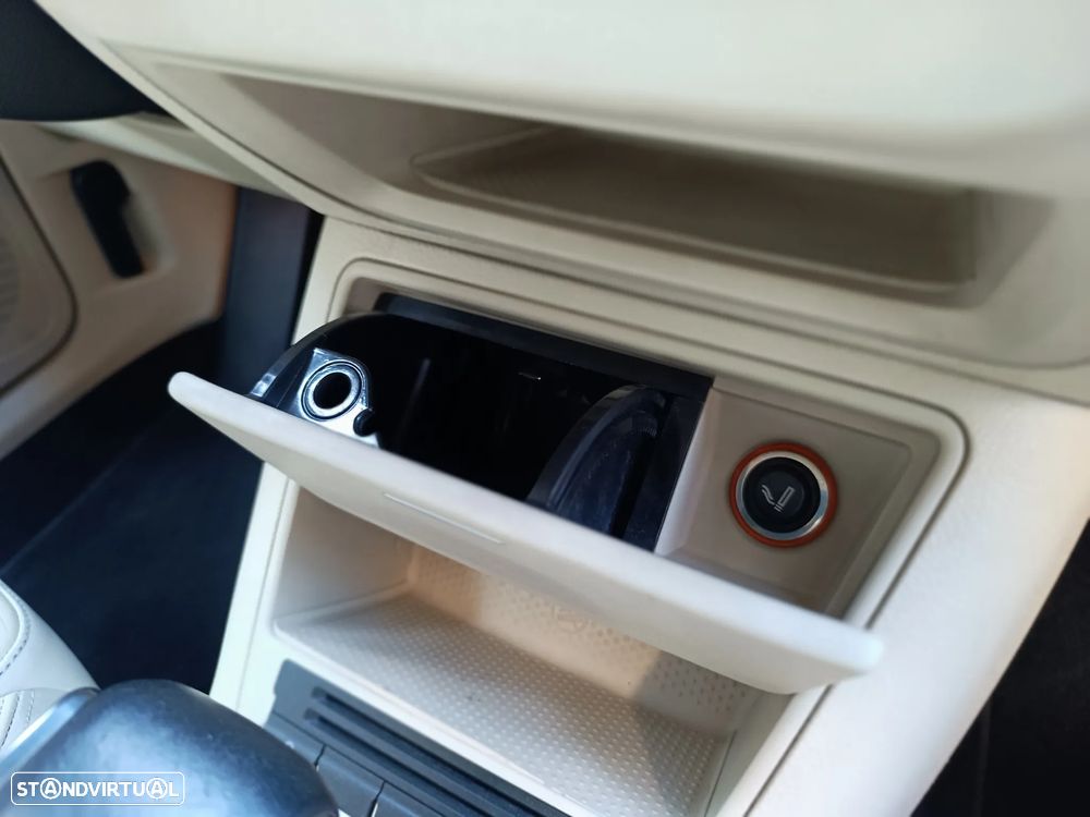 VW Tiguan 2.0 TDI Sport 4Motion Tip. - 22