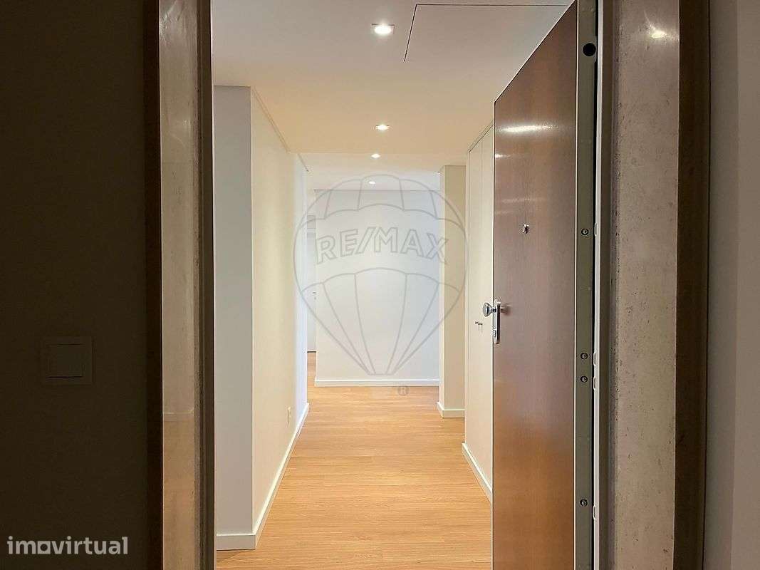 Apartamento T3 para arrendamento - Grande imagem: 2/23