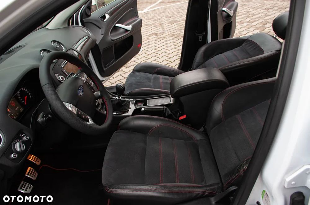 Ford Mondeo 2.0 TDCi Titanium S - 34