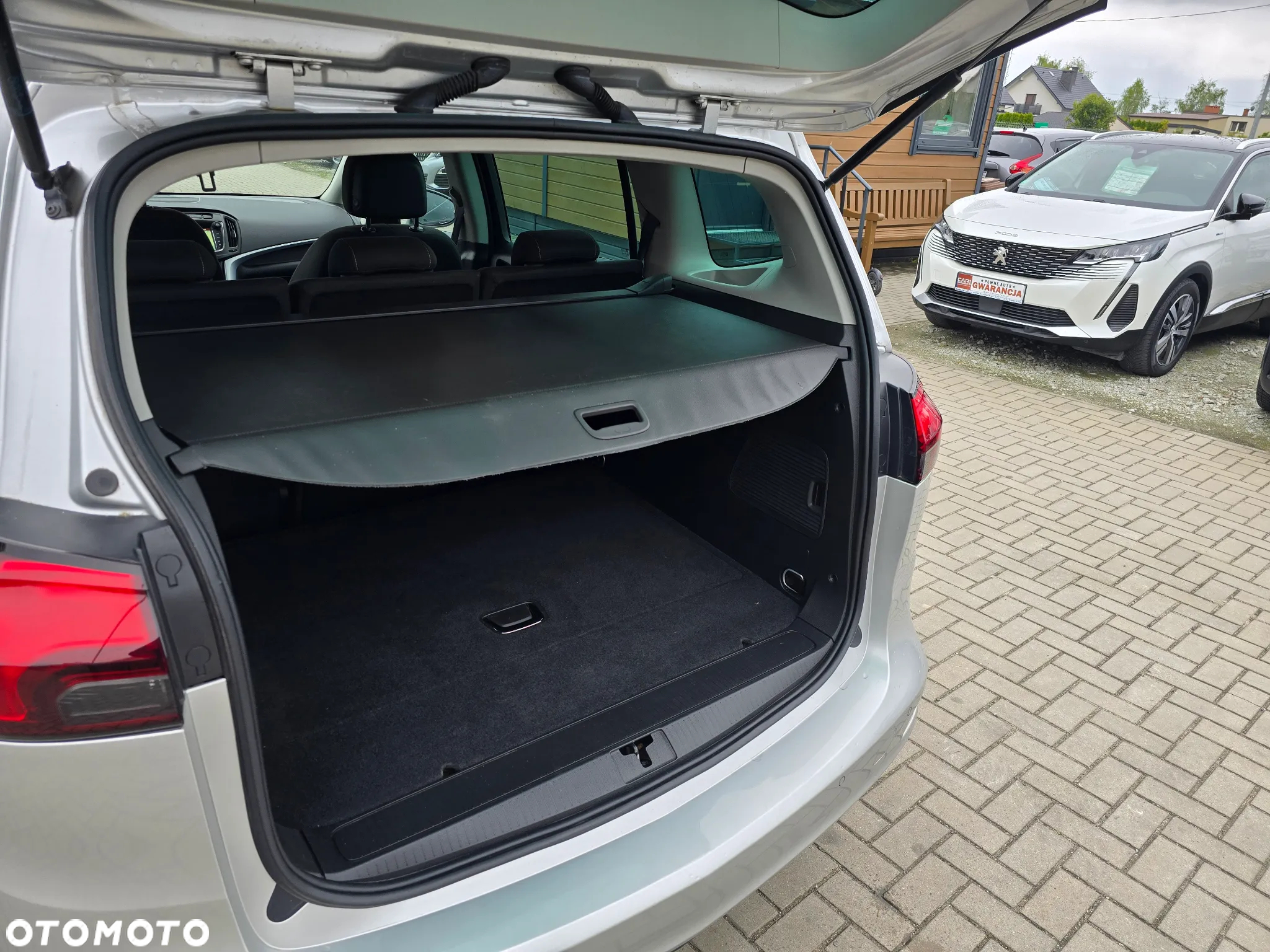 Opel Zafira - 18