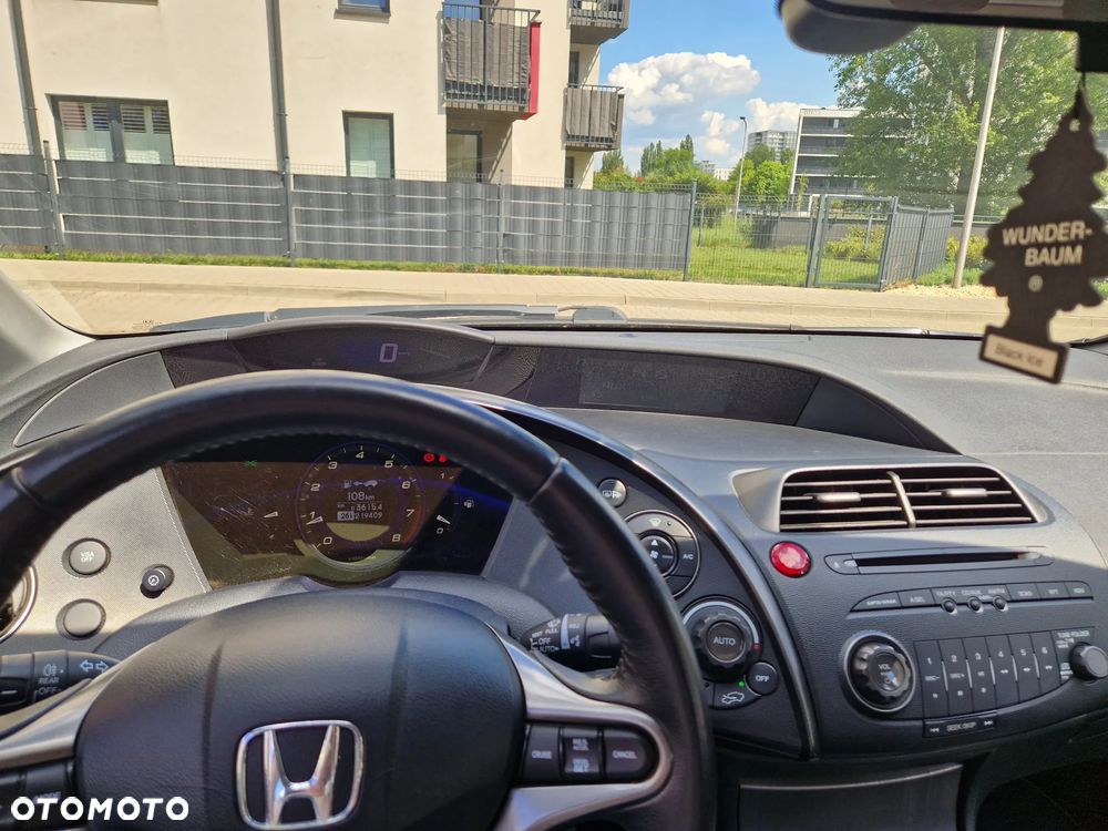 Honda Civic 1.8 Executive - 8