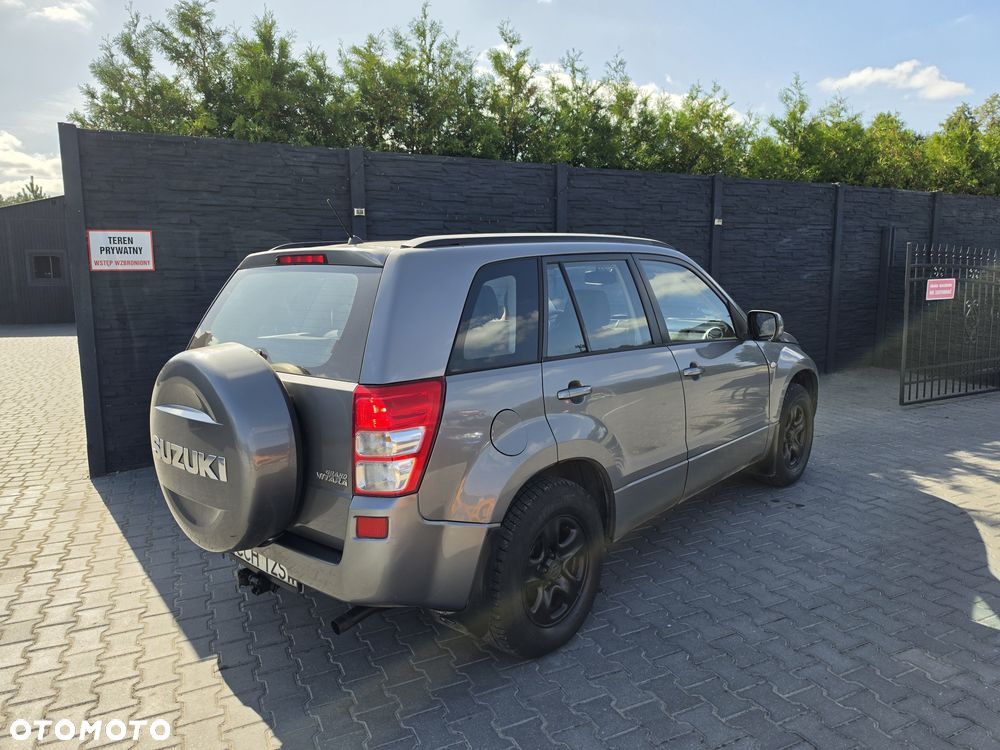Suzuki Grand Vitara - 4