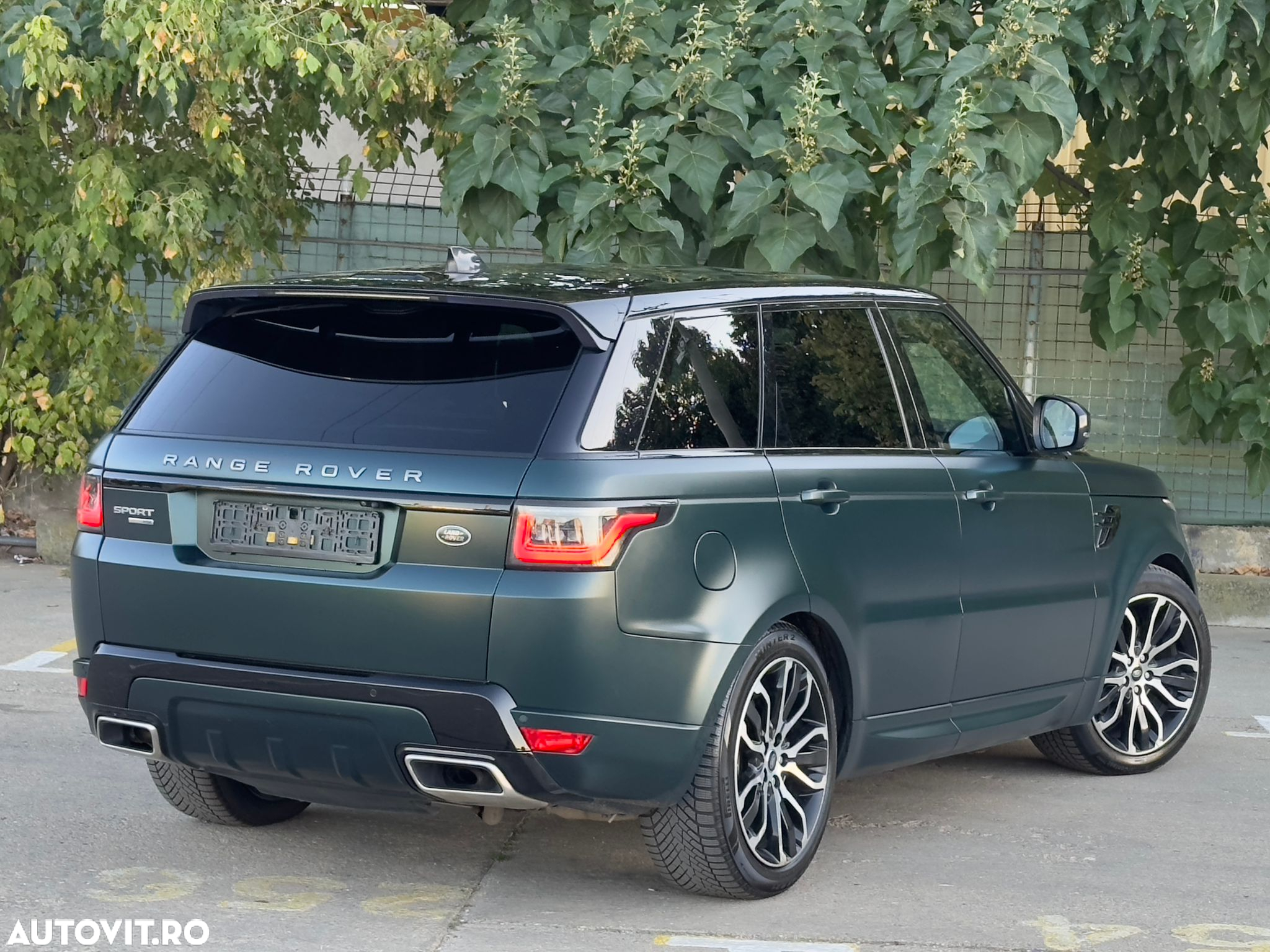 Land Rover Range Rover Sport 3.0 SDV6 HSE Dynamic - 17