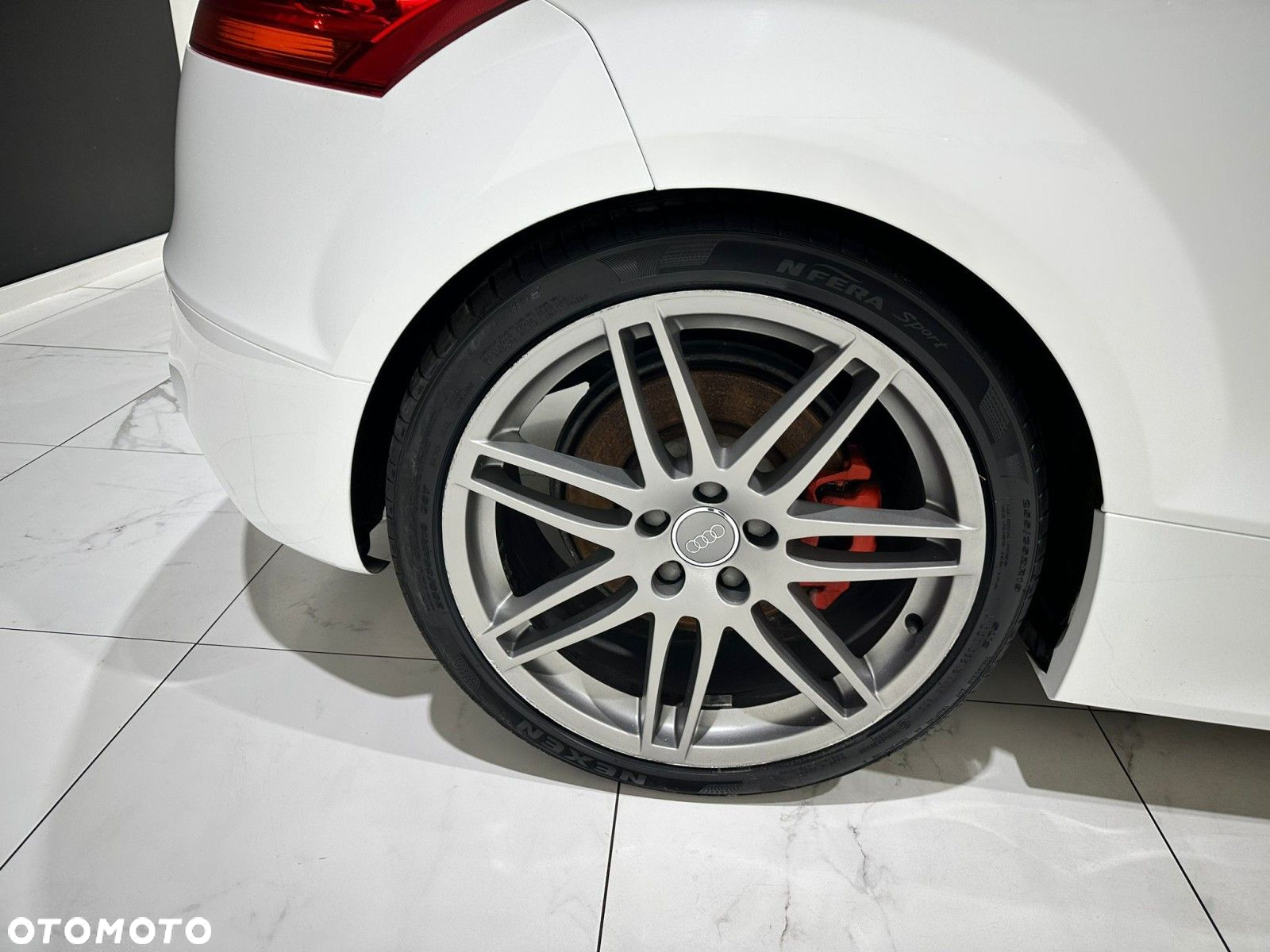 Audi TT S Coupé - 24