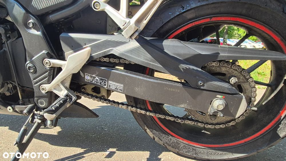 Honda CBR - 9
