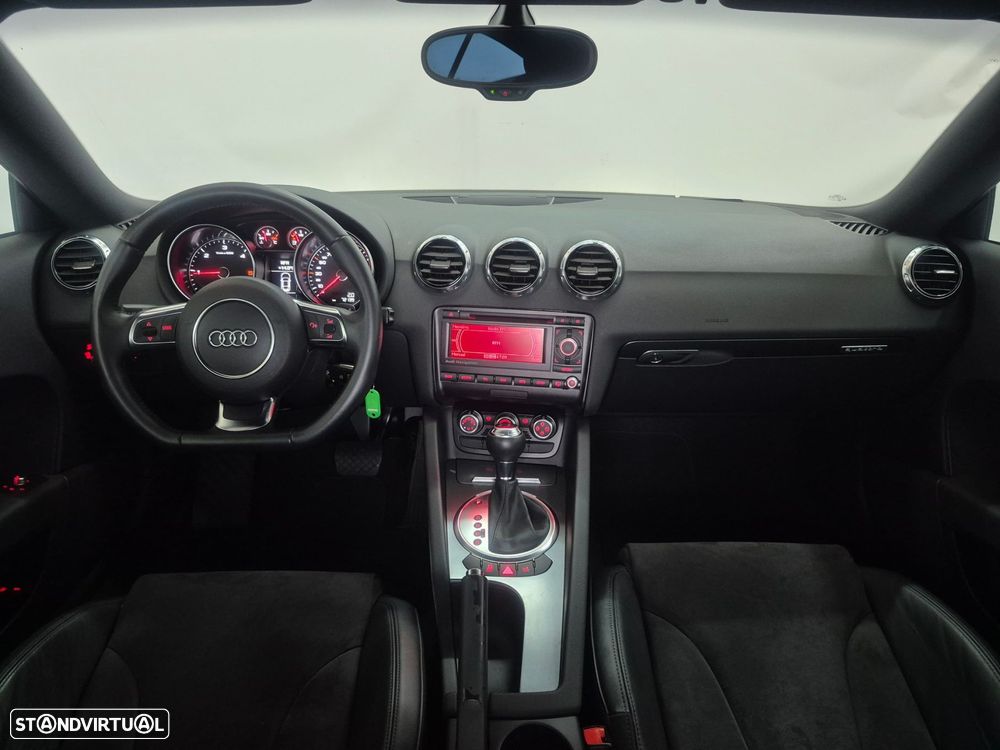 Audi TT Coupé 2.0 TDI quattro S tronic - 12