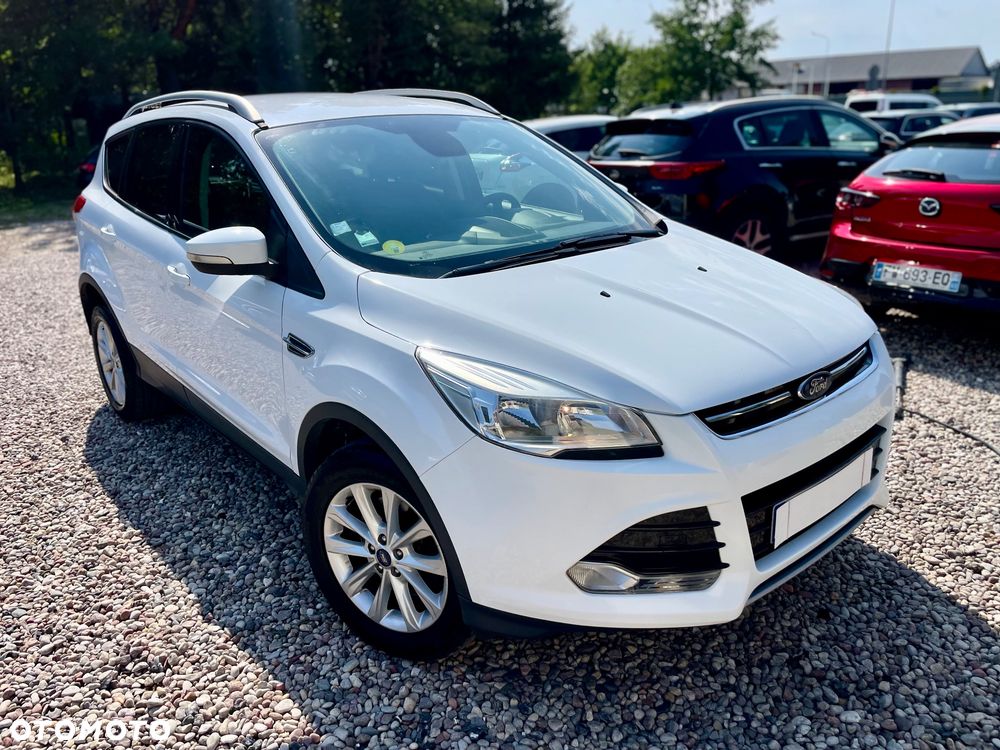 Ford Kuga 2.0 TDCi 2x4 Titanium - 3