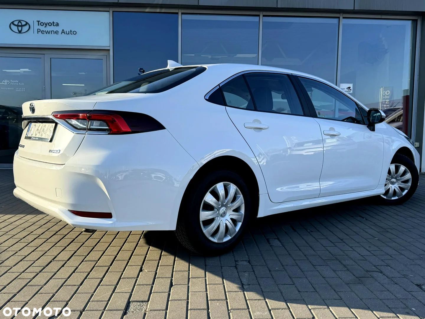 Toyota Corolla 1.8 Hybrid GPF Active - 10