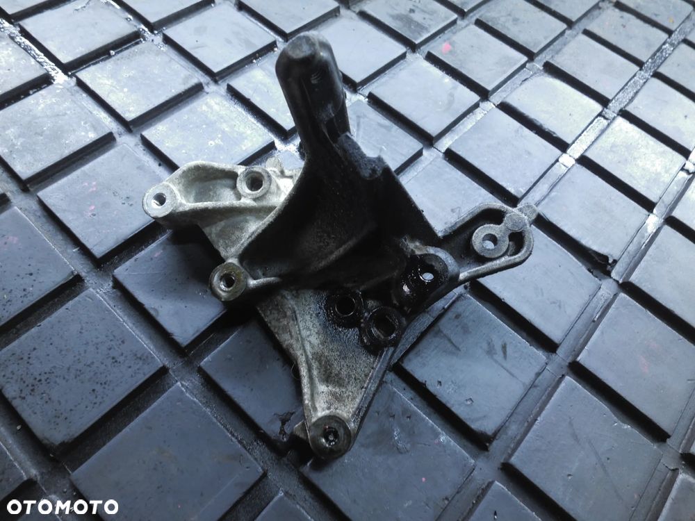 9656392880 UCHWYT MOCOWANIE ZAWORU EGR PEUGEOT CITROEN - 2