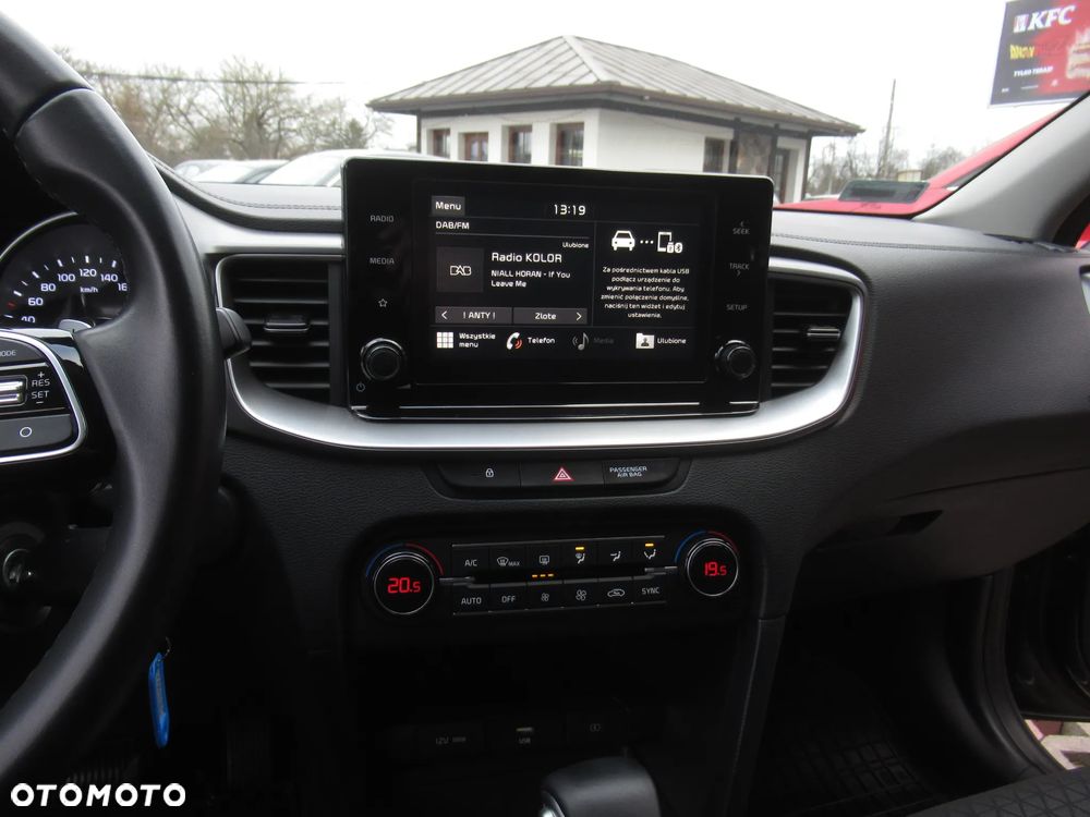 Kia XCeed 1.5 T-GDI M DCT - 16