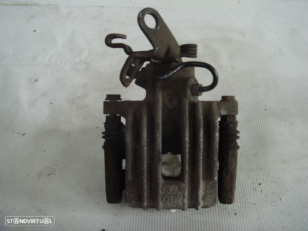 Pinça Travão Tr Drt  Audi A3 (8P1) - 1