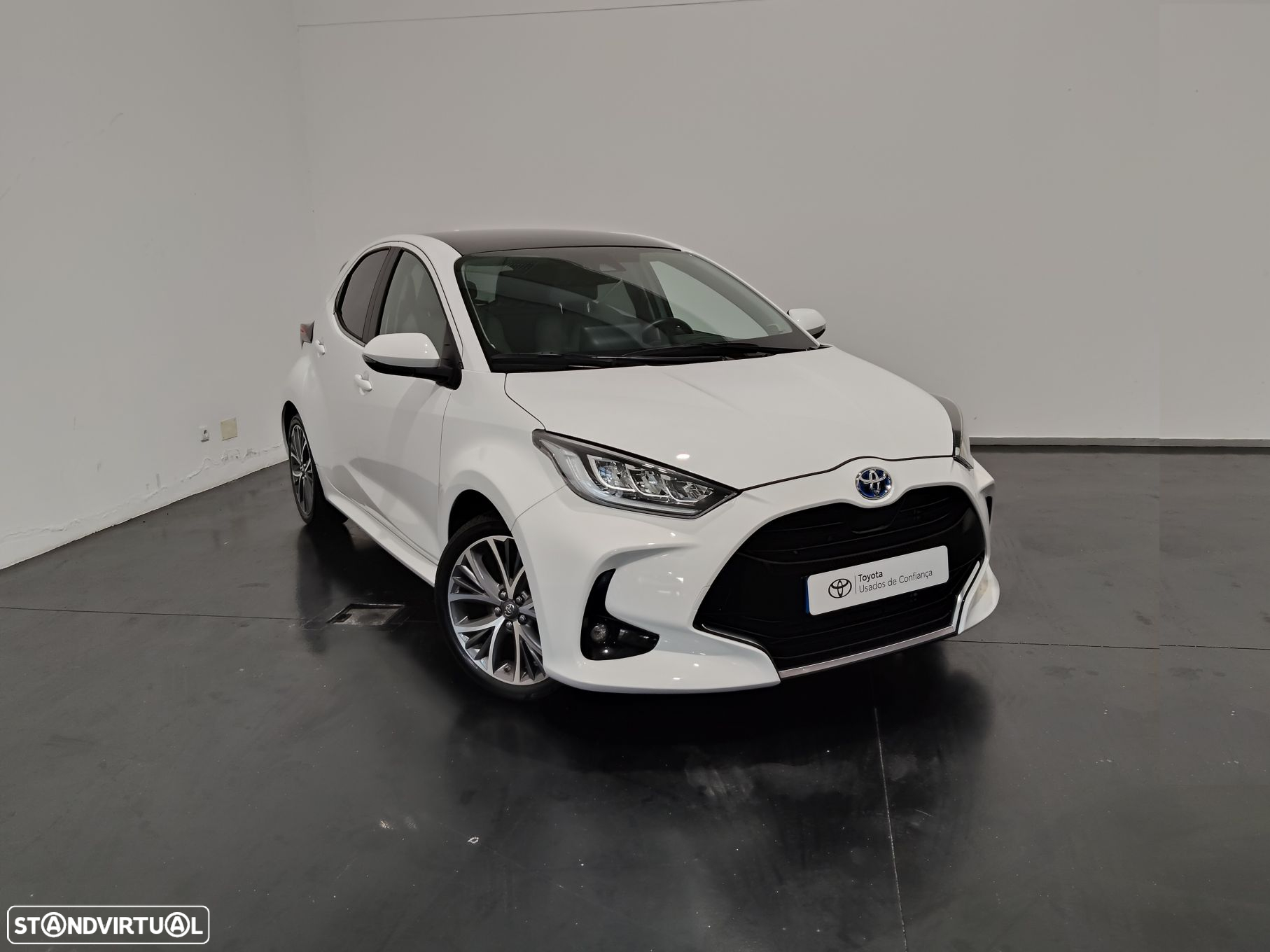 Toyota Yaris 1.5 HDF Luxury - 21