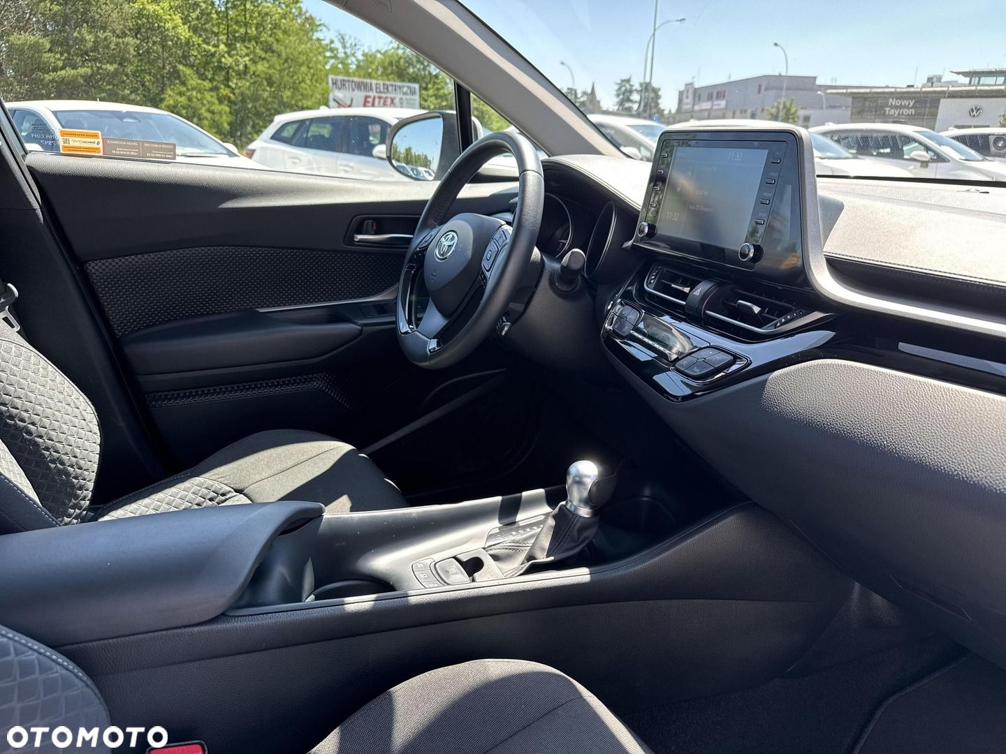 Toyota C-HR - 9