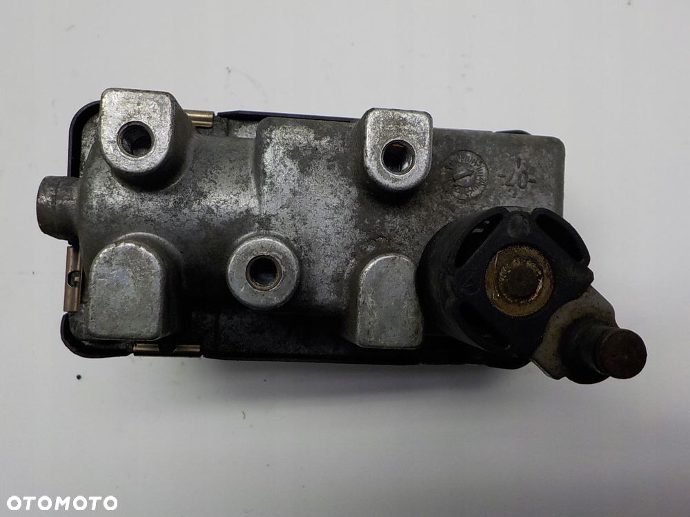 FORD FOCUS II MK2 C-MAX 1.8 TDCI NASTAWNIK TURBINY - 2