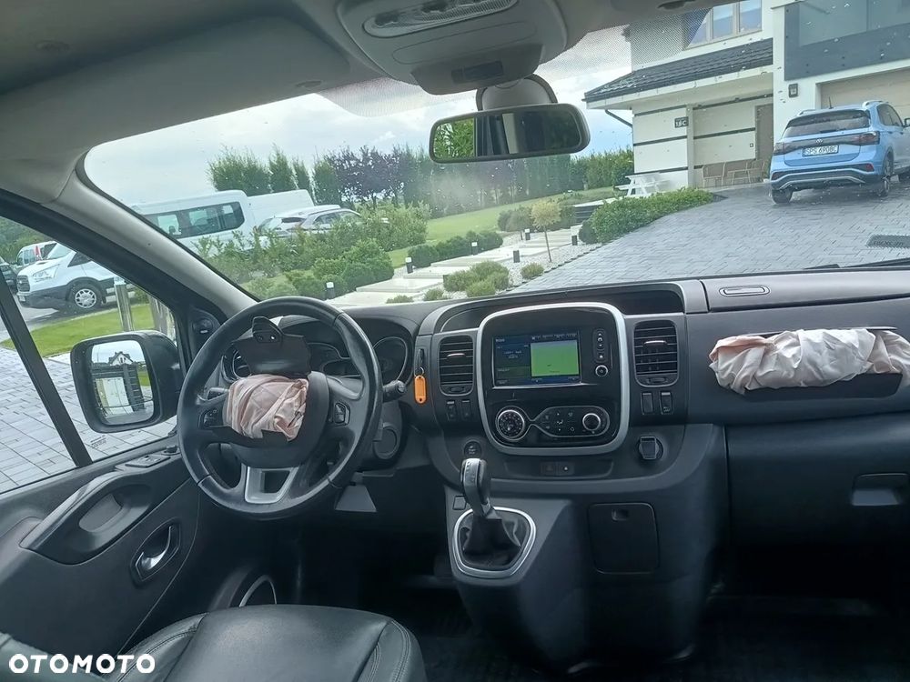 Renault Trafic Grand 2.0 dCi EDC - 12