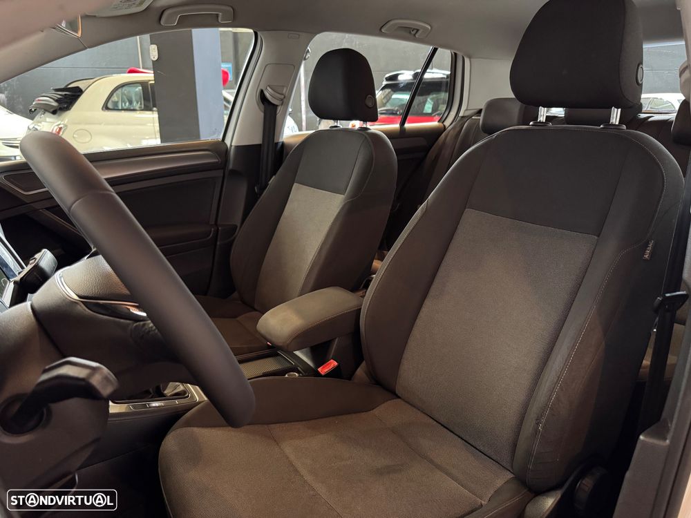 VW Golf 1.6 TDi BlueMotion Trendline - 6