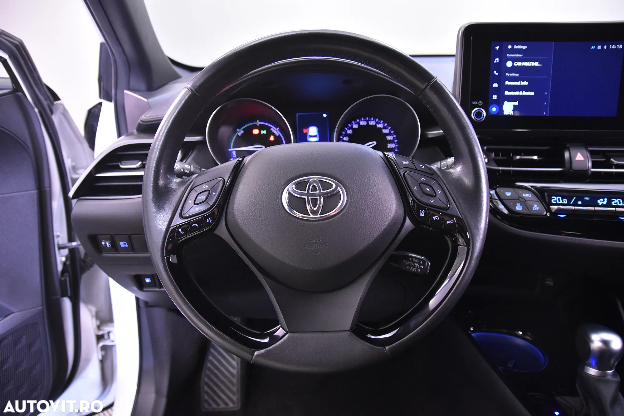 Toyota C-HR - 16