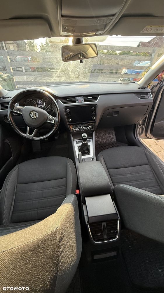 Skoda Octavia - 7