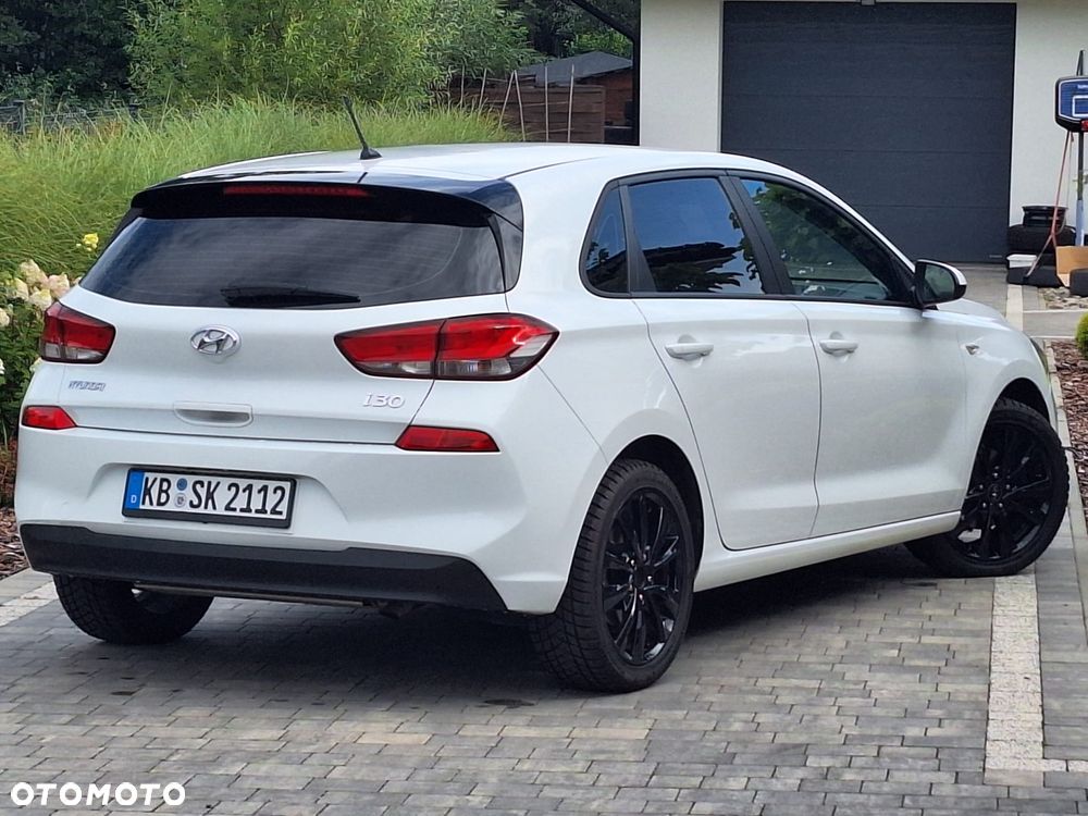 Hyundai i30 1.4 Family - 5