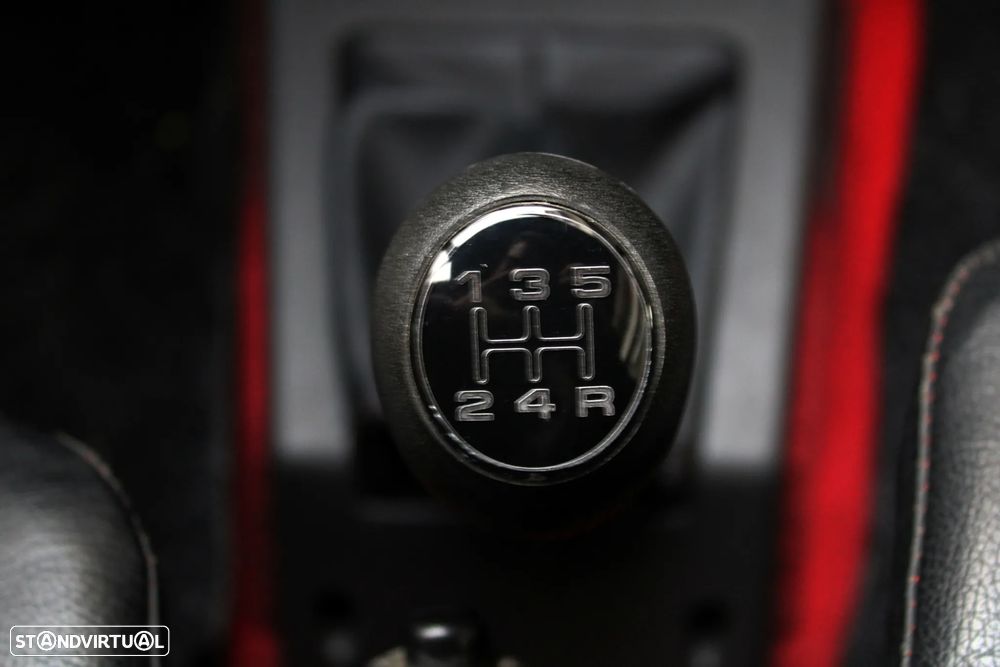 Peugeot 205 Cabrio 1.6 CTI - 37