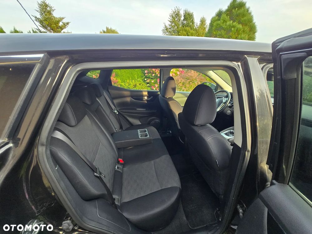 Nissan Qashqai 1.6 DCi N-Connecta Xtronic - 21