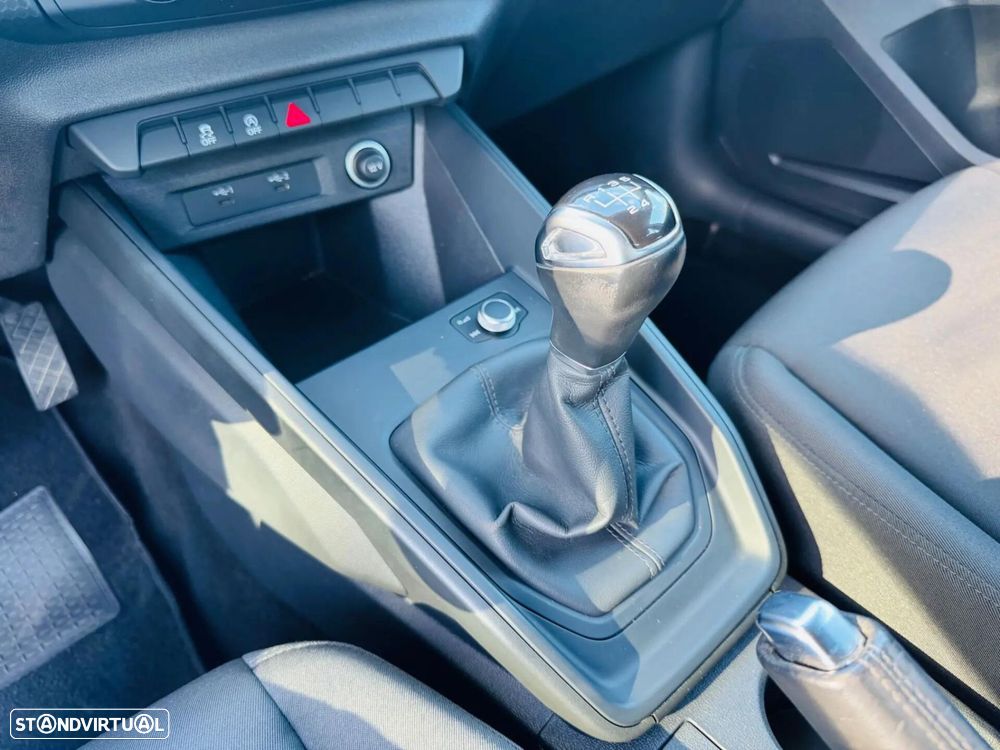 Audi A1 Sportback 25 TFSI SE Business Plus - 31