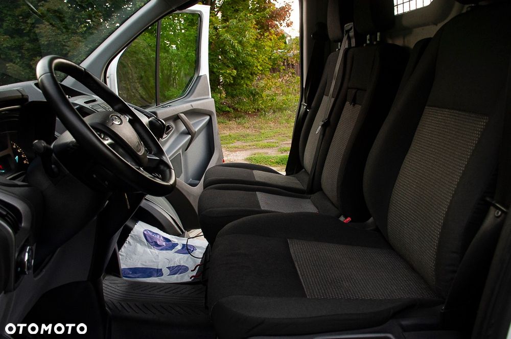 Ford Transit Custom - 19