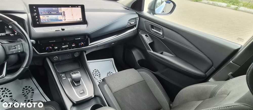 Nissan Qashqai 1.3 DIG-T mHEV N-Connecta Xtronic - 30