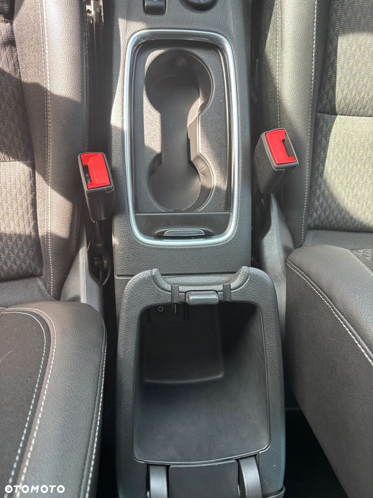 Opel Astra 1.4 Turbo Start/Stop Innovation - 22