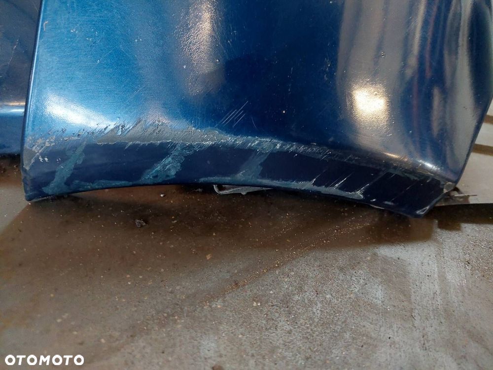 KOMPLETNY TYŁ KLAPA BAGAŻNIKA ZDERZAK TYŁ LAMPY TOYOTA YARIS I 8P4 - 15