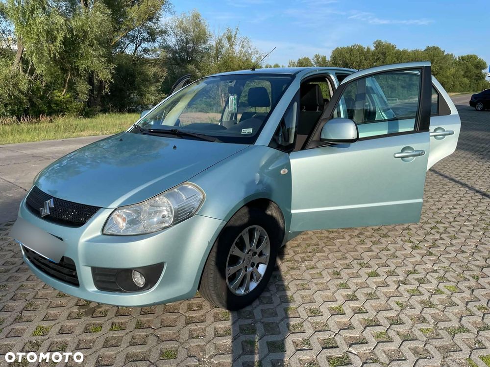 Suzuki SX4 1.5 - 10