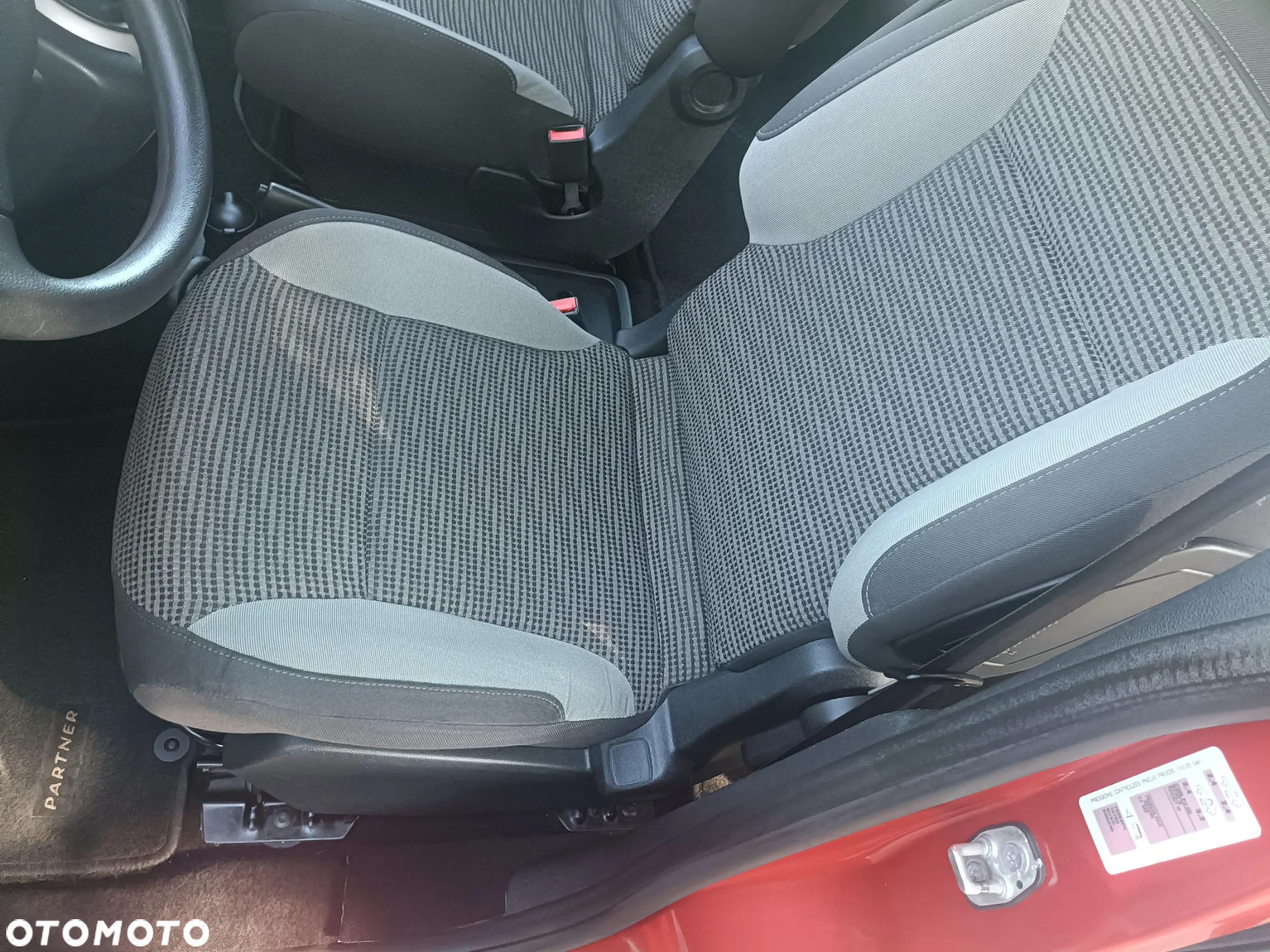 Peugeot Partner 1.6 HDi Outdoor - 25