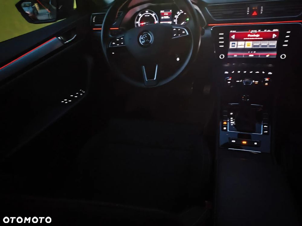 Skoda Superb 2.0 TDI Style DSG7 - 15