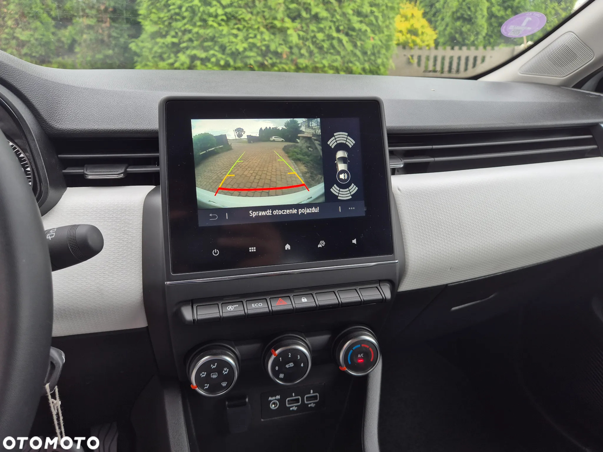 Renault Clio 1.0 TCe Intens - 11