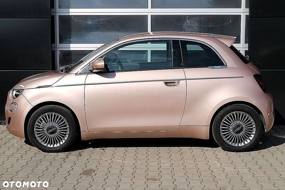 Fiat 500e - 11